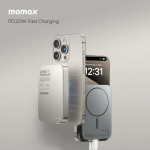 Product render of Momax PD20W fast charger setup with a white iPhone, a 10000mAh Q.MAG X1 battery, and a slim silver charging accessory.