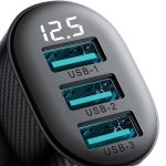 Close-up of a triple-port USB hub with ports USB-1, USB-2 and USB-3 and a digital readout showing 12.5.